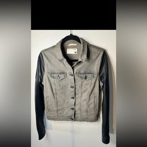 rag & bone Size Medium Grey Denim Jacket with Lambs Leather Sleeves. Like New!